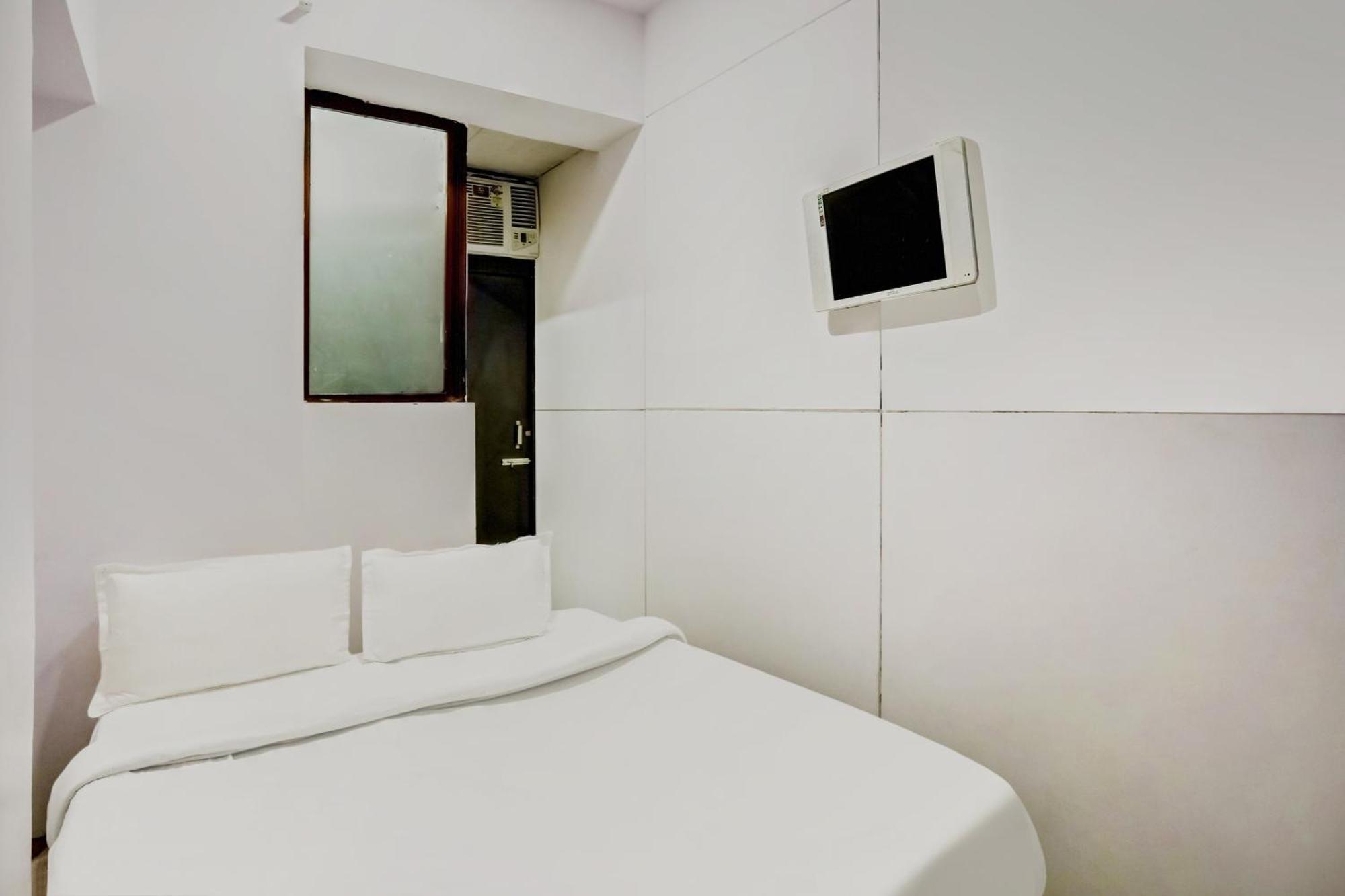 Hotel O North Campus นิวเดลี ภายนอก รูปภาพ