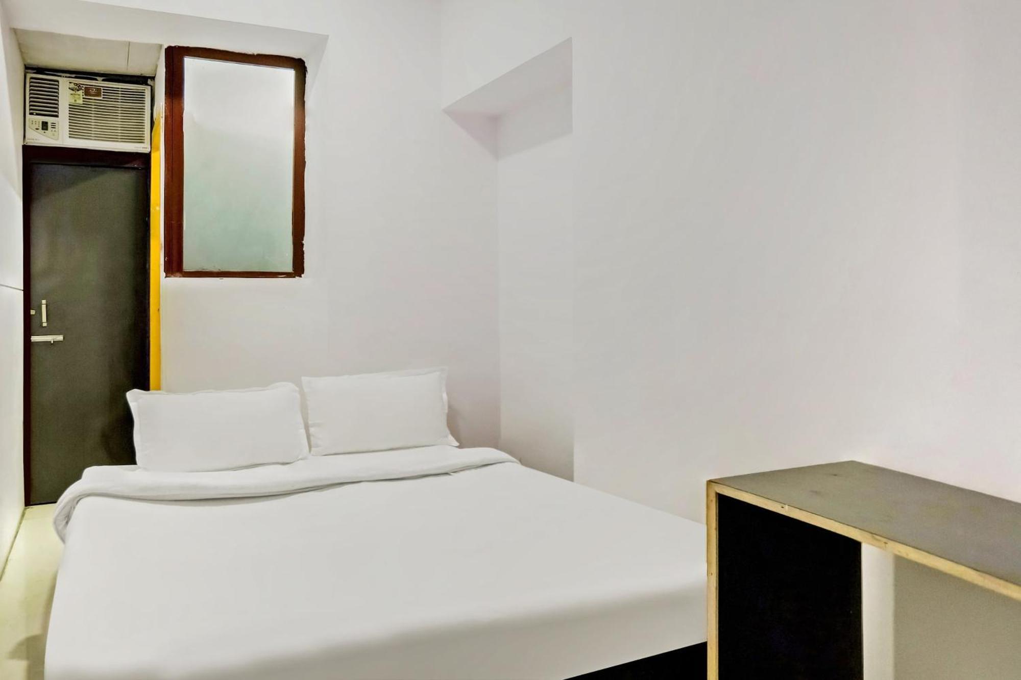 Hotel O North Campus นิวเดลี ภายนอก รูปภาพ